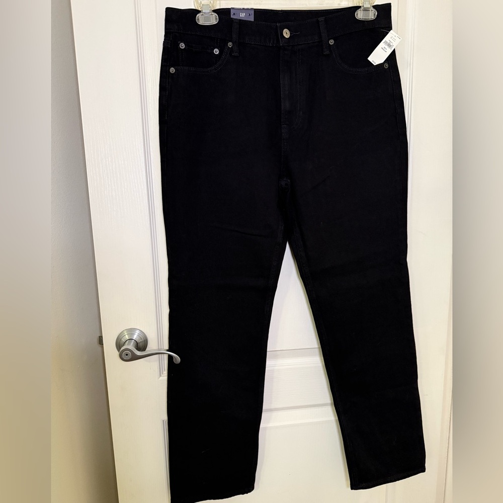 GAP Women's Black Straight Jeans